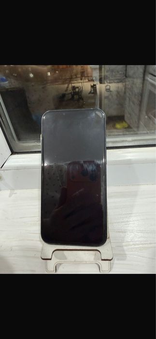 Продам iphone 13