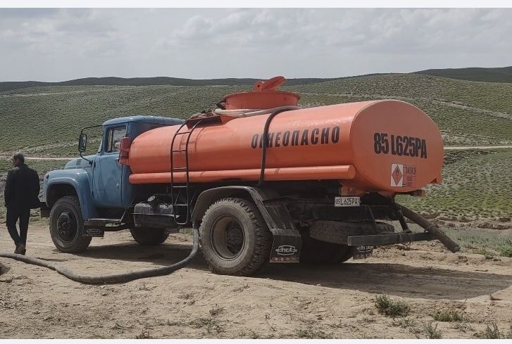 Зил 130 ZIL 130 benzavoz бензавоз водавоз