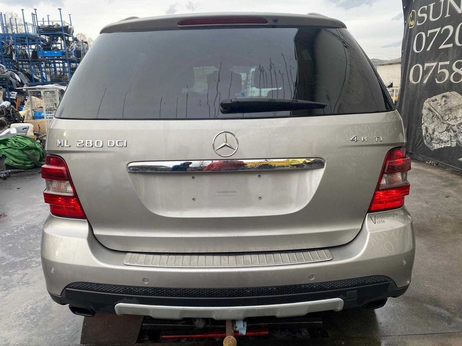 Dezmembrez mercedes ML 320 w164/bara ml/far ml/capota ml/grup/cutie/