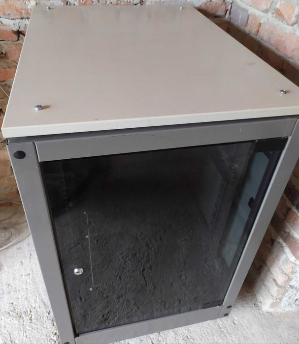 Сървърен шкаф (РАК)