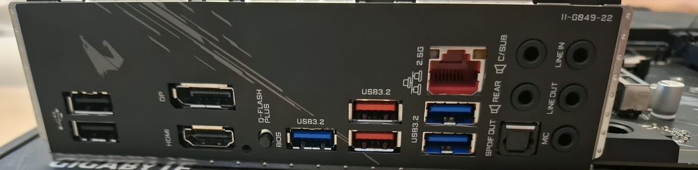 Placa de baza B550 Aorus Elite V2