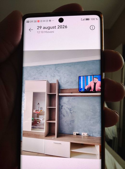 Vind mobila living preț avantajos