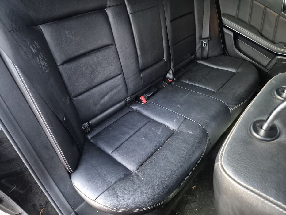 Кожен салон Мерцедес W212 Е class седан Mercedes E