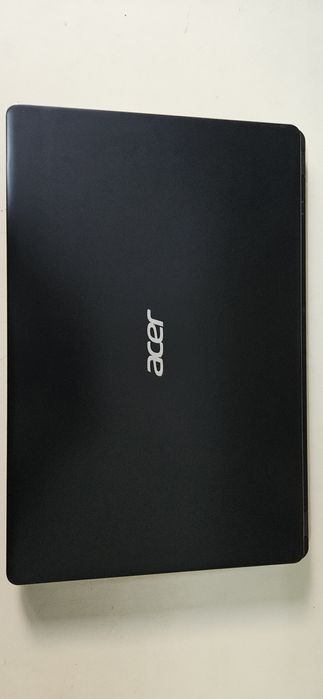 Продам ноутбук Acer.