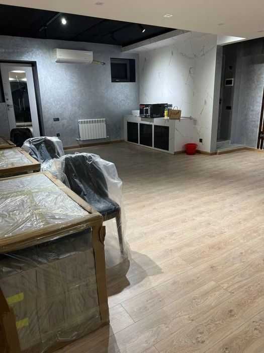 Сдам 102 м² Офис с Мебелью в Аренду. Эльбек. Zo'r Tv. Канадская школа!