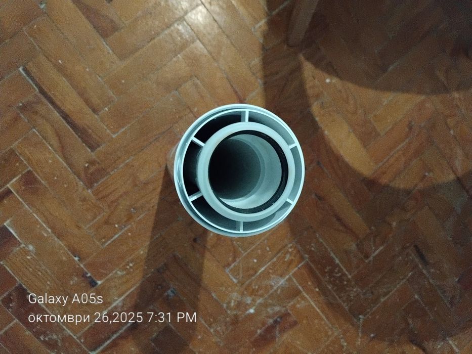 Продавам димоотвод  за газов котел Viessmann, става и за Bosch