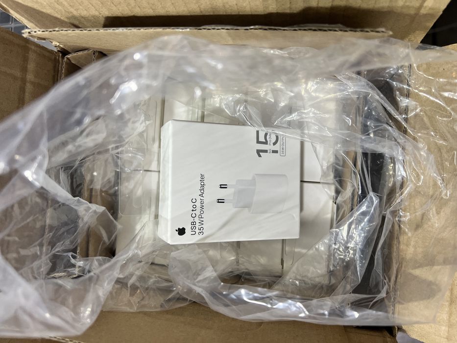 Адаптер на iPhone 15 , 15pro, proMax