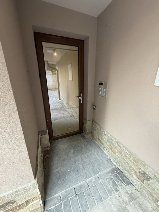 Дава се под наем Четиристаен апартамент в Асеновград - 160 кв.м за 1500 € - Снимка #20