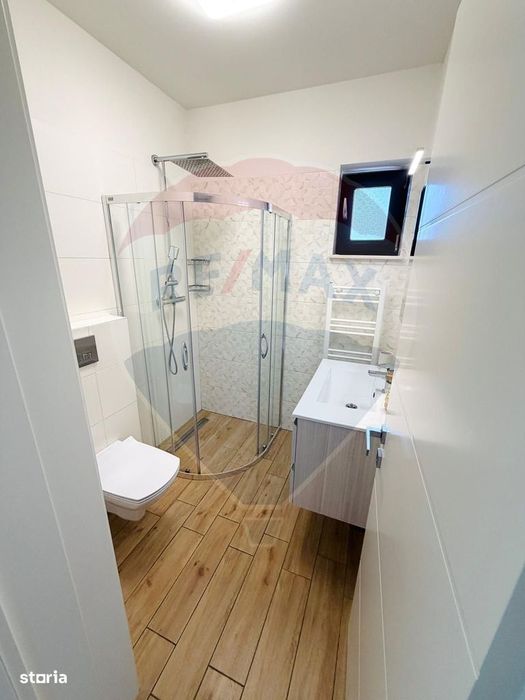 Apartament in casa 3 camere