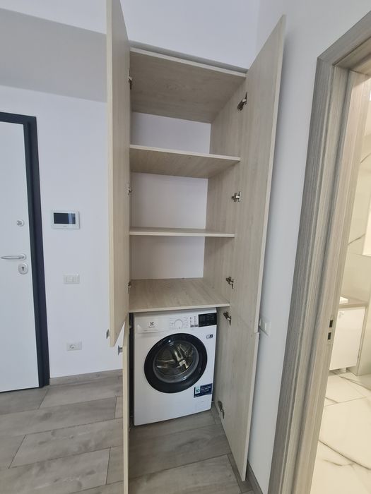 Închiriez apartament cu două camere în bloc nou mobilat si utilat