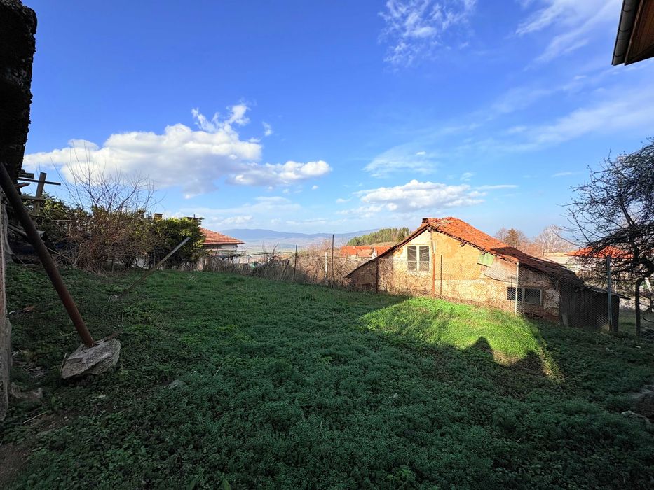 Продава се Къща в с. Богослов, Област Кюстендил - 202 кв.м за 260 €/кв.м - Снимка #16