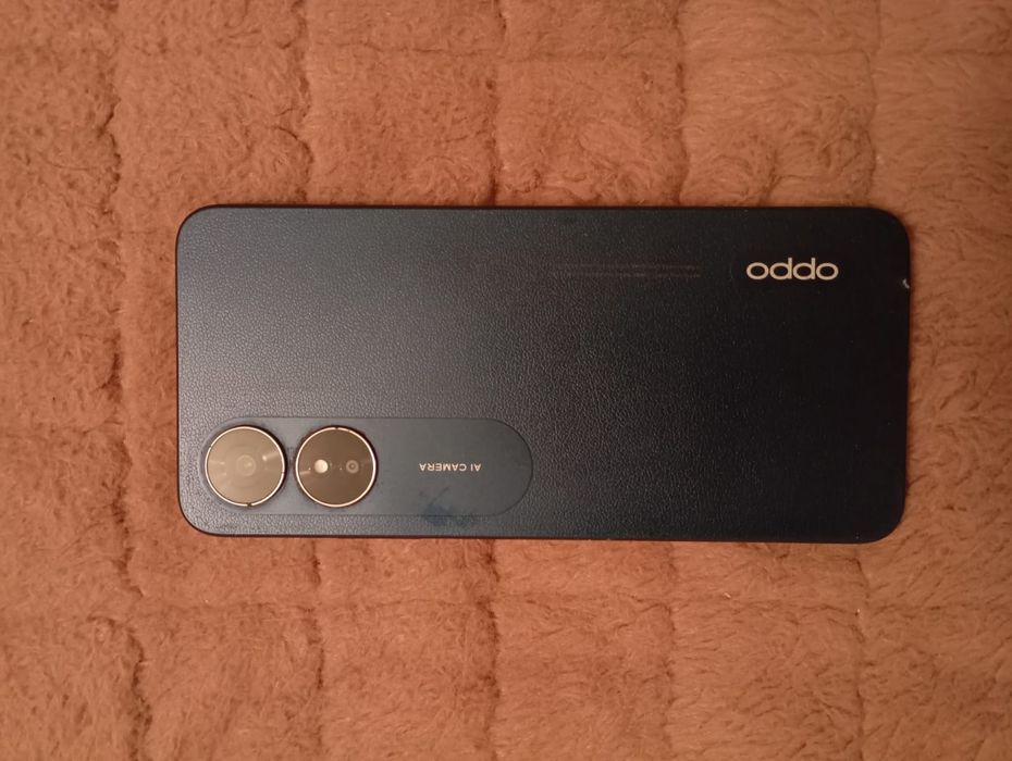 Продам oppo a17 в отличном состоянии