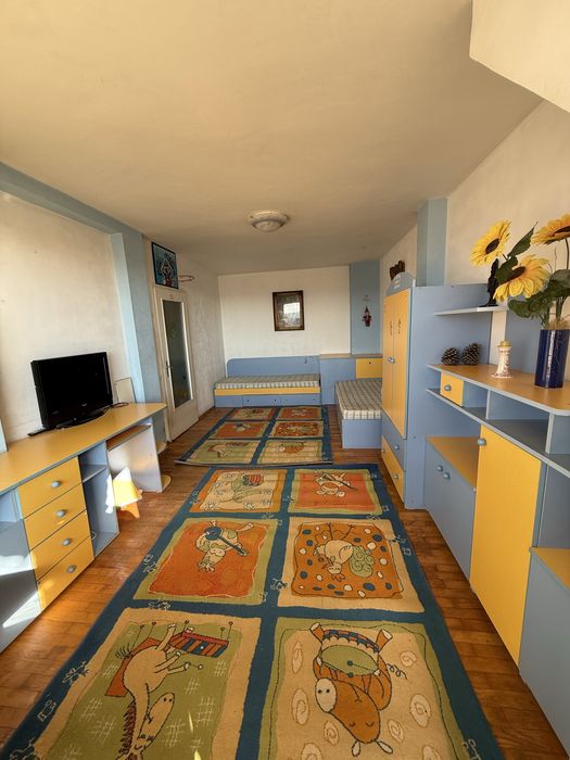 Продава се Четиристаен апартамент в Варна, Цветен квартал - 94 кв.м за 1243 €/кв.м - Снимка #1