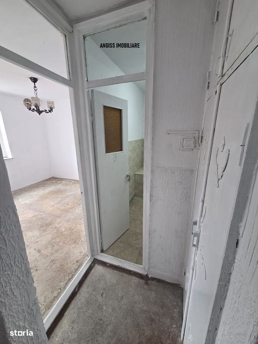 APARTAMENT 2 CAMERE Str. Podgoriilor ---Etaj.3
