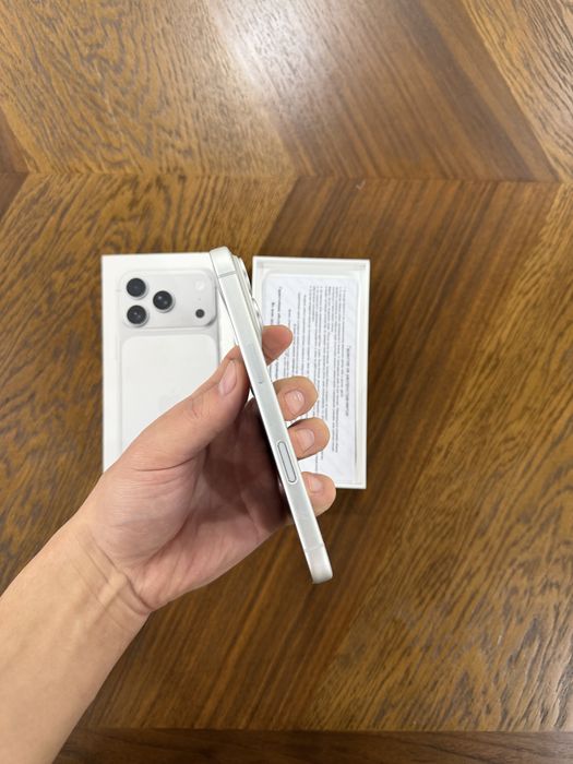 Iphone 17 pro 256 gb silver esim