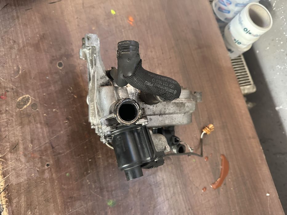 Racitor gaze egr audi a4 a5 q5 q7 a6 c6 4f 2.7tdi cana 3.0tdi cdya