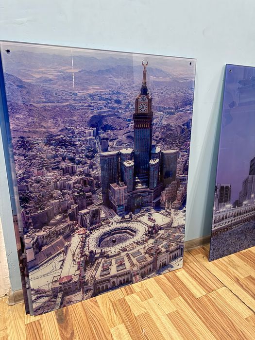 Devor uchun makka va madina oynali rasmlar