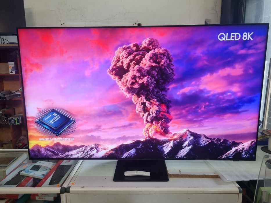 Телевизор SAMSUNG 65 инча , 8К