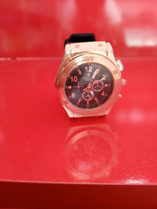 Сагат сатылады 45 мын сум