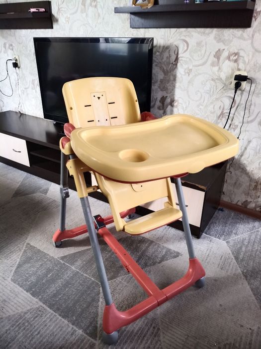 Стульчик детский для кормления