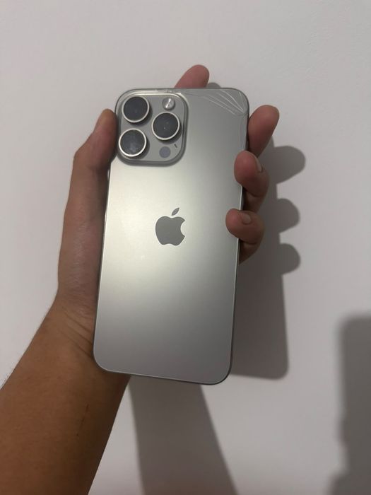 IPhone 15 pro max 256gb