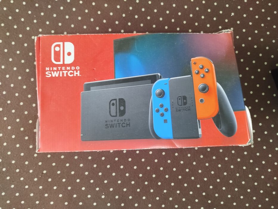 Продавам Nintendo Switch