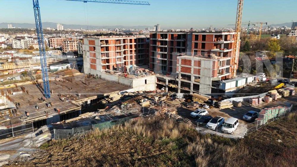 Двустаен апартамент в ж.к. Манастирски ливади - изток