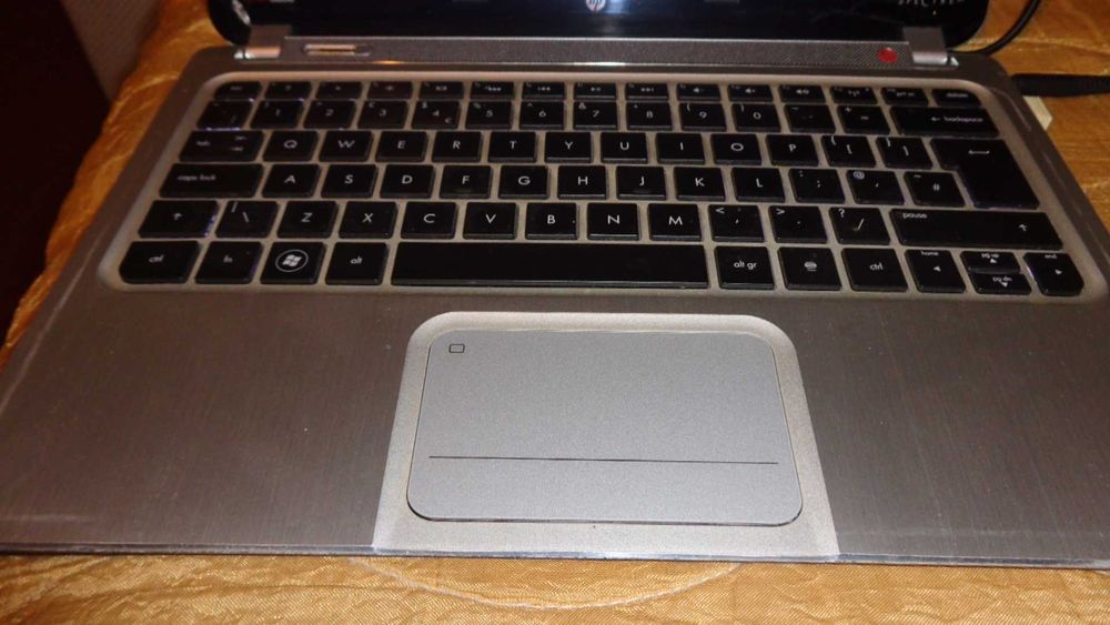 лаптоп hp spectre xt