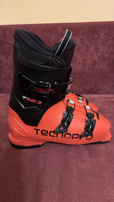 Clapari fete - Tecnopro si Alpina