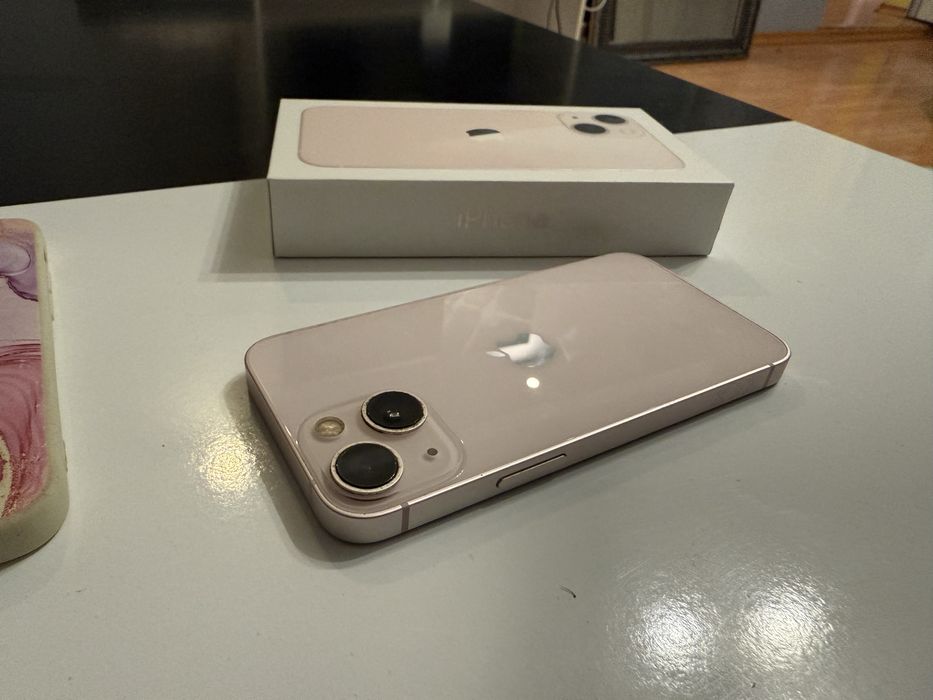 Iphone 13 mini 128GB като нов е