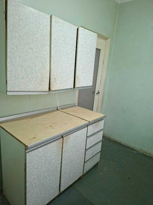 СЕРГЕЛИ-8 «ХОКИМИЯТ»  2-комнатная, (65м2). Можно под Офис. (СВОЯ)