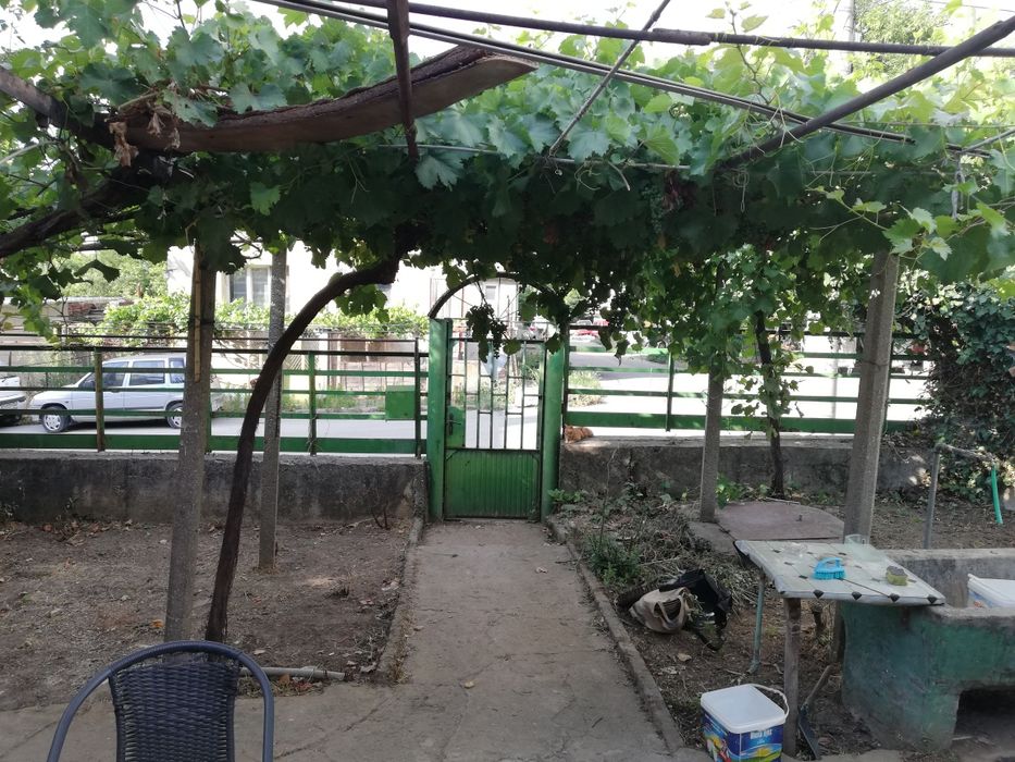 Продава се Къща в Плевен, Сторгозия - 106 кв.м за 1036 €/кв.м - Снимка #3