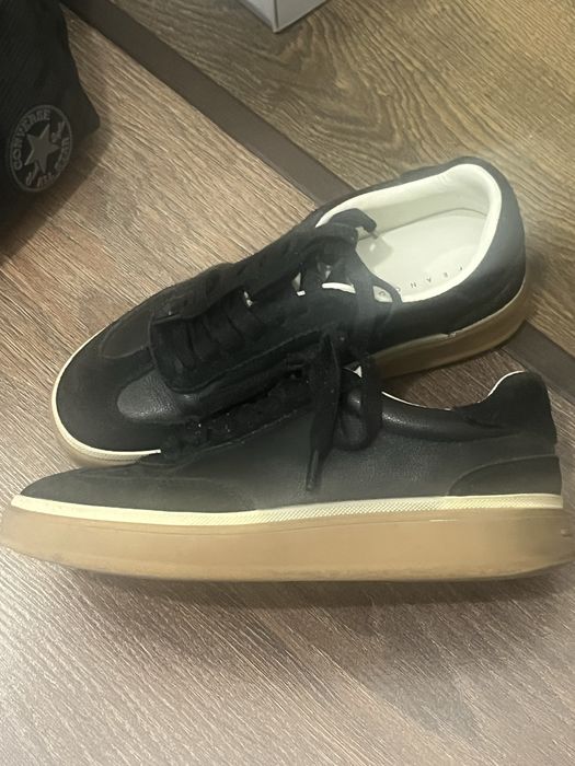 Продам женские кеды