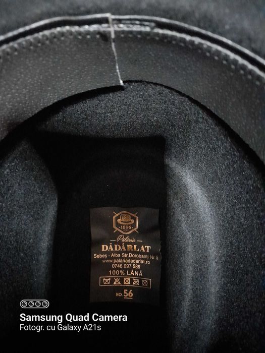 Vând pălărie unisex