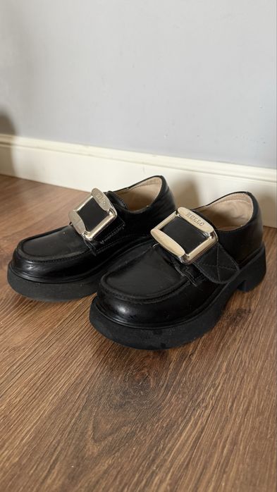 Обувь для девочки