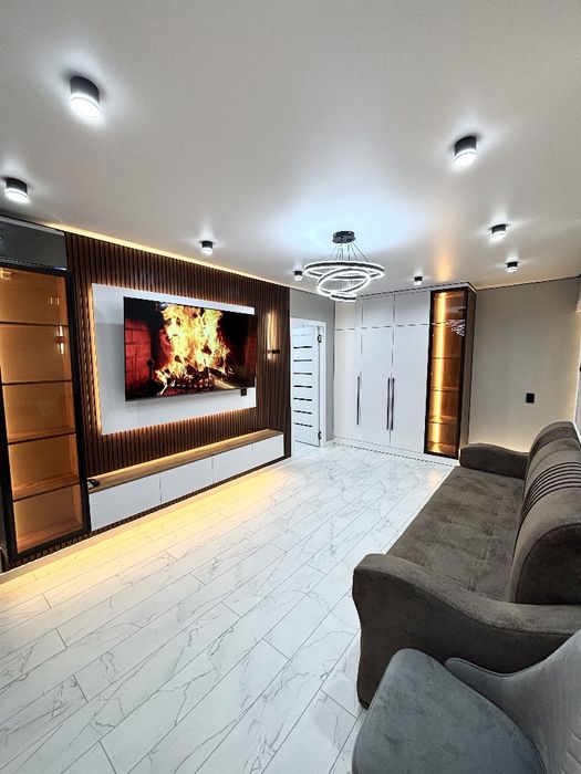 Люкс квартира жалға беріледі.