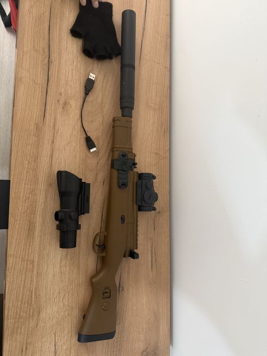 Игрушка арбизный автомат