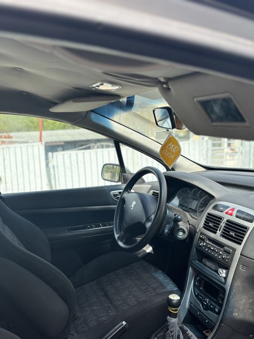 Vand Peugeot 307 1.4 benzina 2005