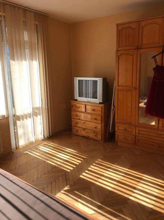 Дава се под наем Четиристаен апартамент в София, Лозенец - 108 кв.м за 797.64 € - Снимка #4