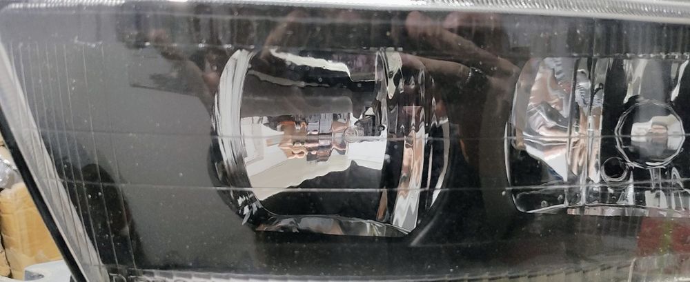 Фары на Mitsubishi Galant 8