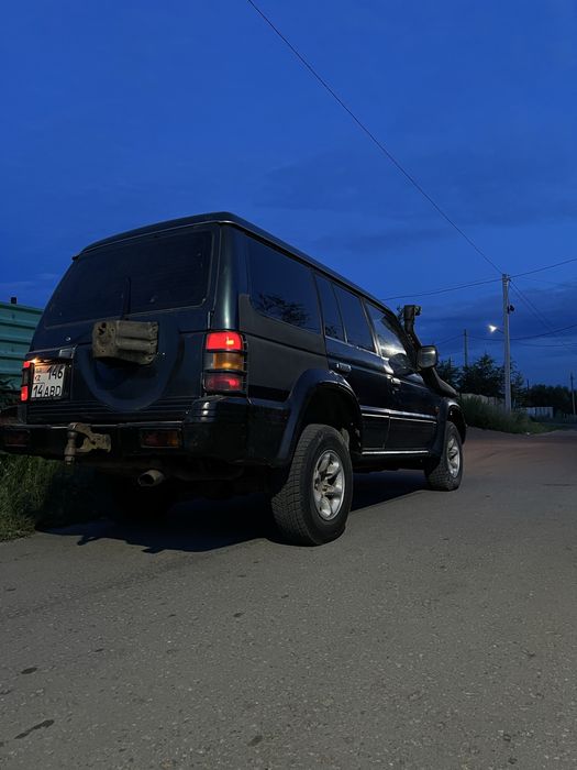 Продам Паджеро 2