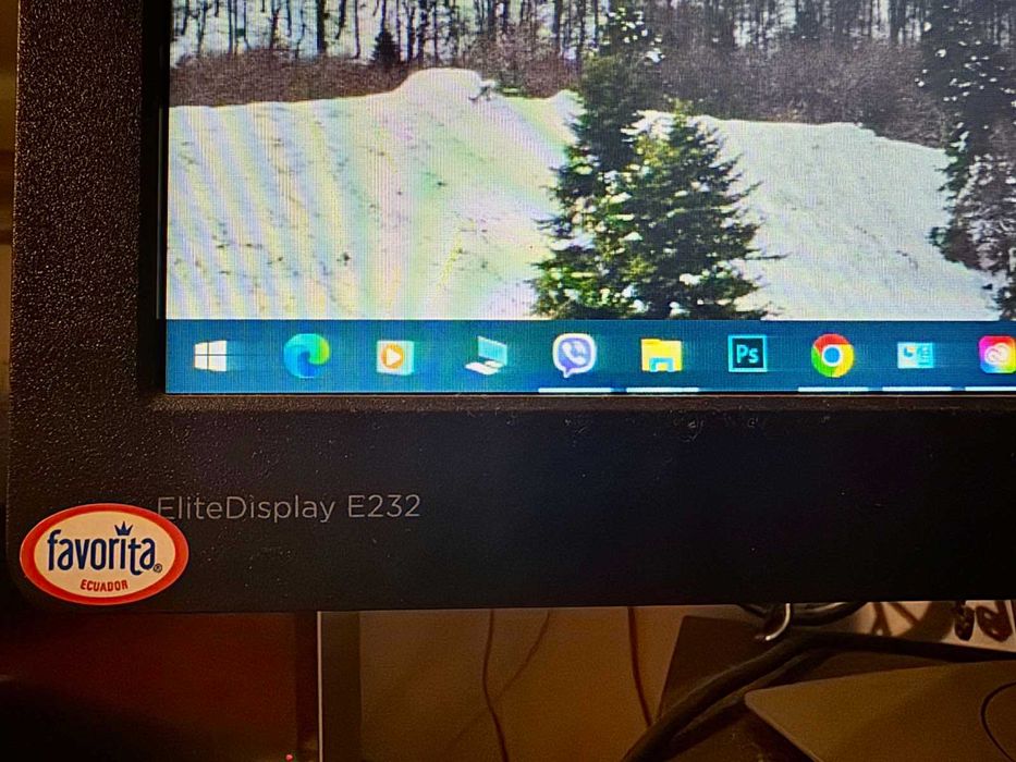 Монитор HP e232 - 23 инча