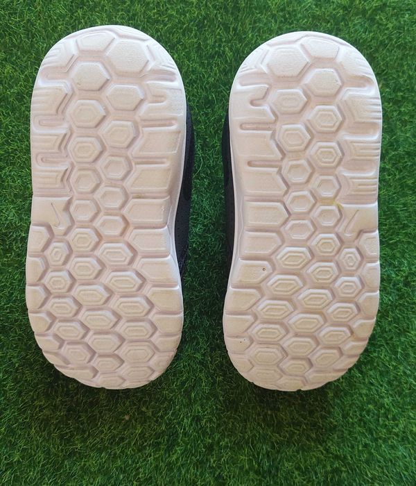 Маратонки Nike 23.5
