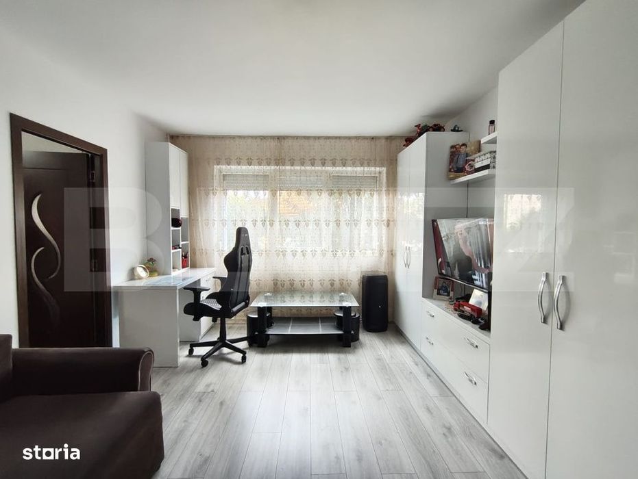 Apartament 2 camere, de vanzare, Velenta, parter, balcon inchis — fotografia 1