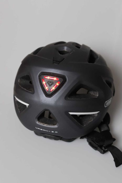 Casca bicicleta Abus Urban-I 3.0 M ca noua