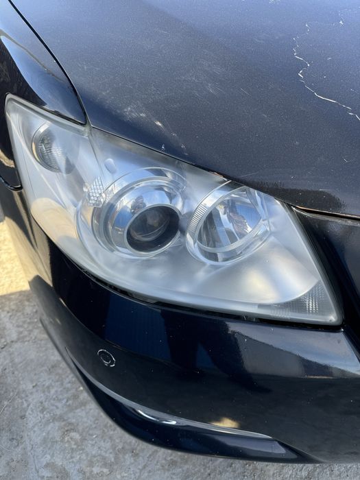 Фар для Тайота Аурион 2007