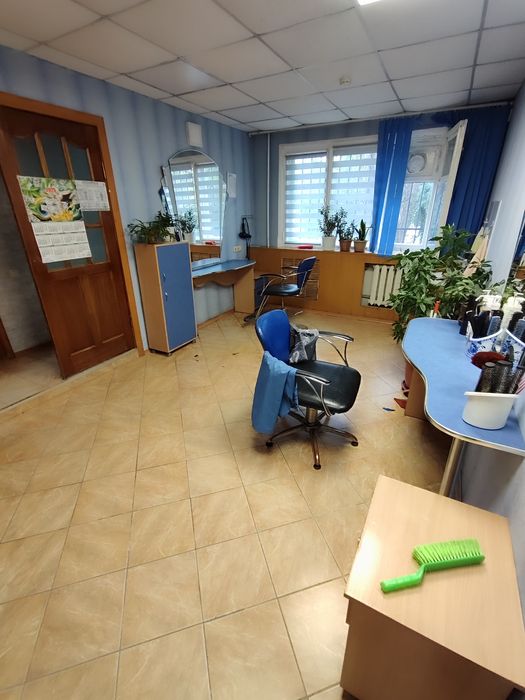 Продается Салон красоты/ Парикмахерская "Лада"