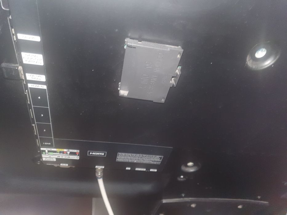 Televizor Samsung 105 cm led Smart si Samsung Led 81 cm