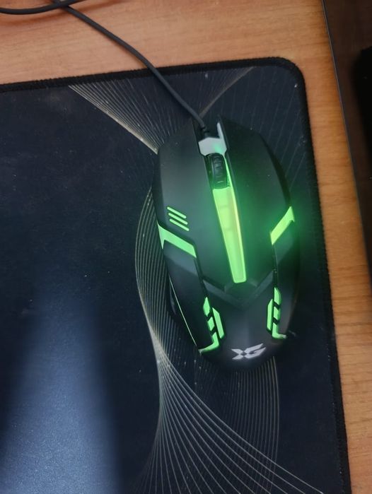 Компьютер на столе