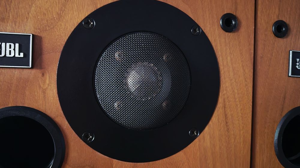 Jbl L20T boxe  frumusete